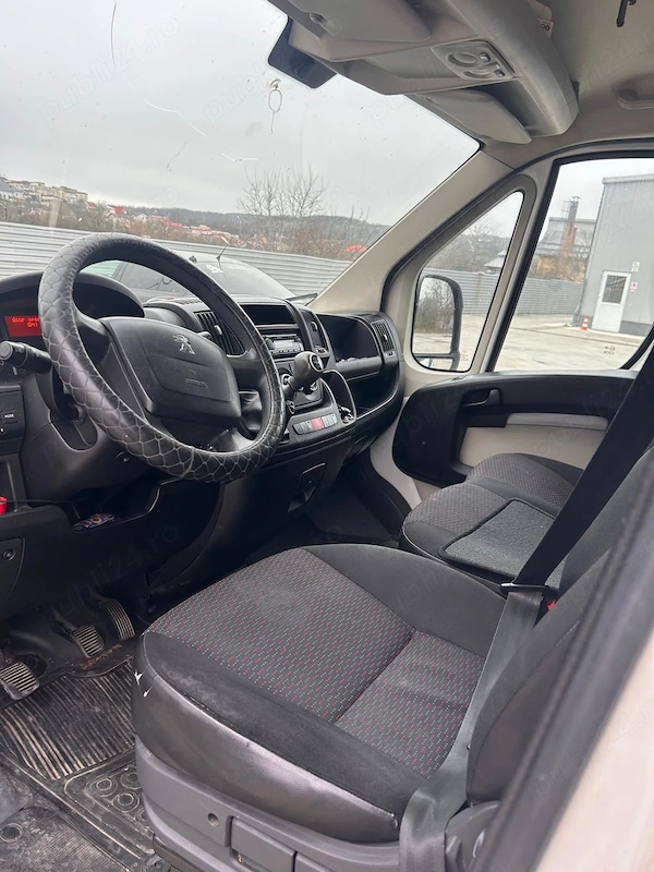 PEUGEOT Boxer