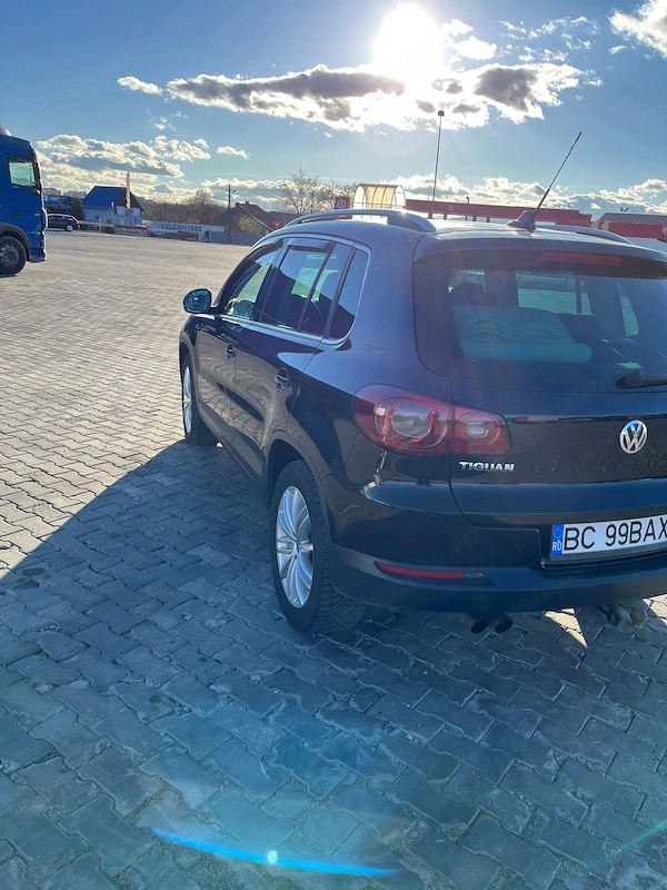 VOLKSWAGEN Tiguan 2011 — imagine 3
