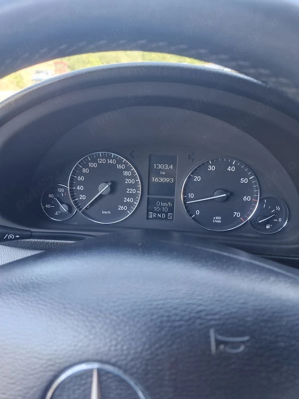 MERCEDES-BENZ C-Class 2004 — imagine 3