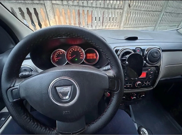 DACIA Lodgy 2015 — imagine 3