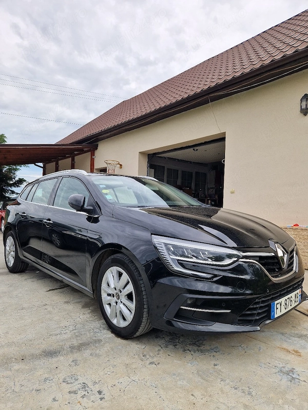 RENAULT Megane