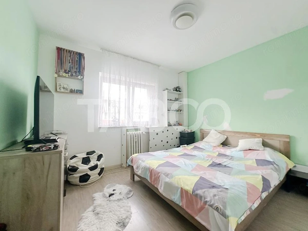 Apartament cu 3 camere de vanzare cartieul Grigorescu cu boxa — fotografia 2