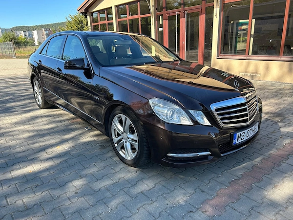 MERCEDES-BENZ E-Class 2011 — imagine 2