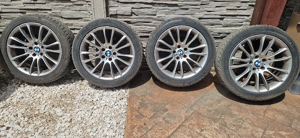 BMW 5 Series 2014 — imagine 9