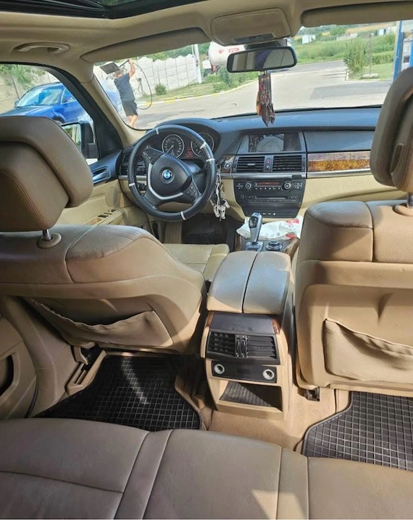 BMW X Series (Generic) 2011 — imagine 5