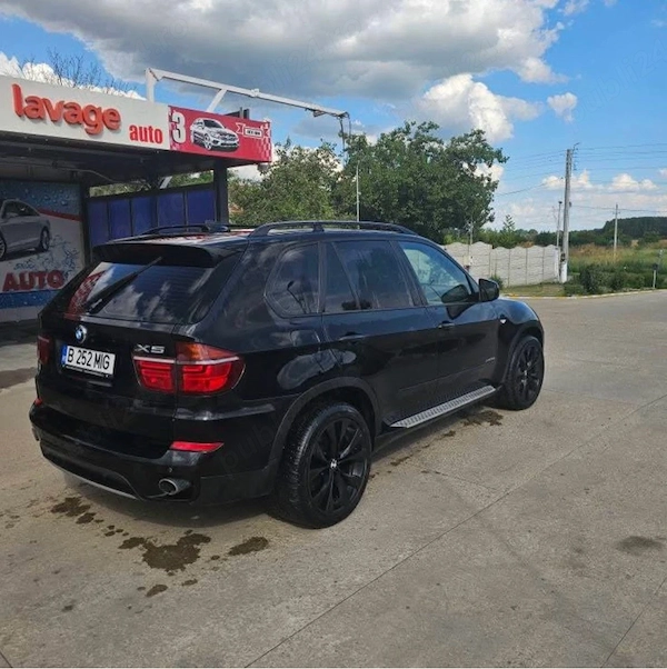 BMW X Series (Generic) 2011 — imagine 2