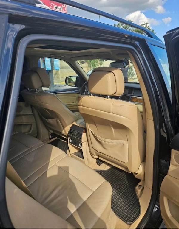 BMW X Series (Generic) 2011 — imagine 4