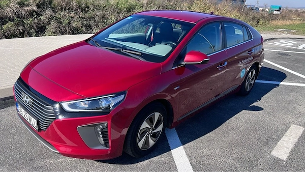 HYUNDAI Ioniq 2018 — imagine 4