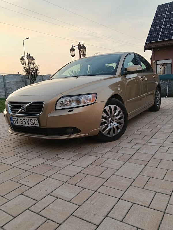 VOLVO S40 2009 — imagine 3