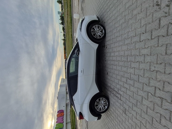 TOYOTA C-HR 2021 — imagine 5