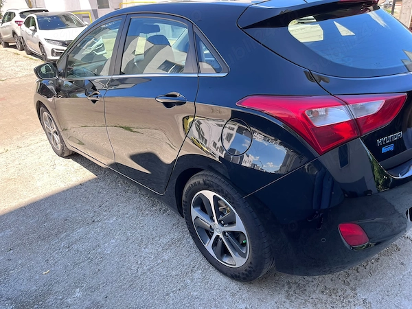 HYUNDAI i30 2015 — imagine 4