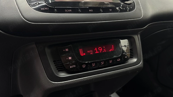 SEAT Ibiza 2011 — imagine 18