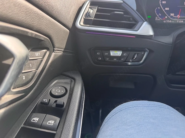 BMW 3 Series 2019 — imagine 7