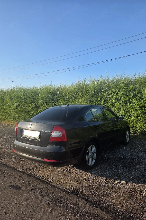 SKODA Octavia 2013 — imagine 3