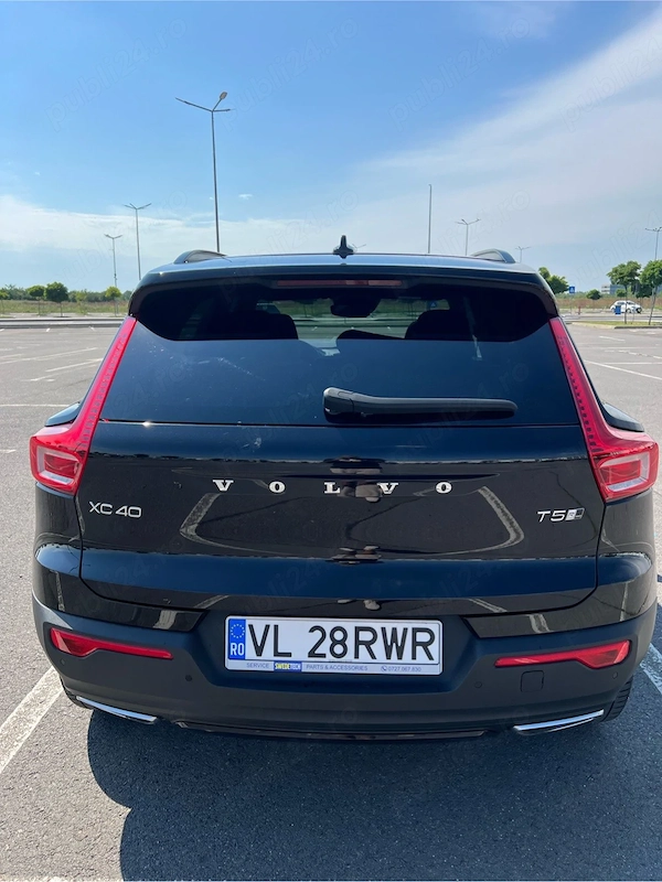 VOLVO XC40 2019 — imagine 7
