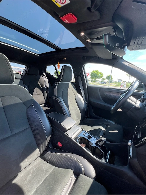 VOLVO XC40 2019 — imagine 10
