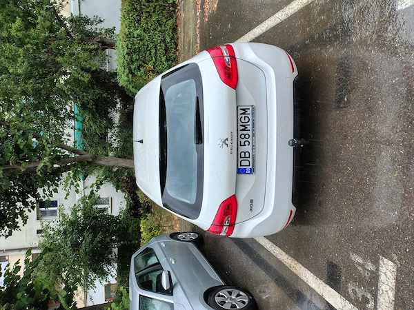 PEUGEOT 308 2015 — imagine 3