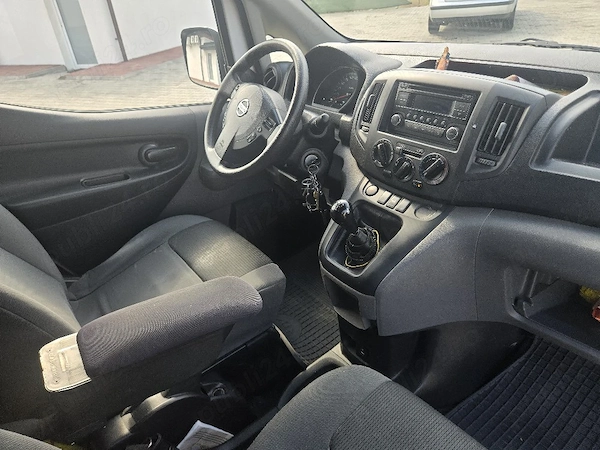 NISSAN NV200 2015 — imagine 3