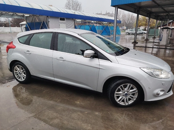 FORD Focus 2012 — imagine 4