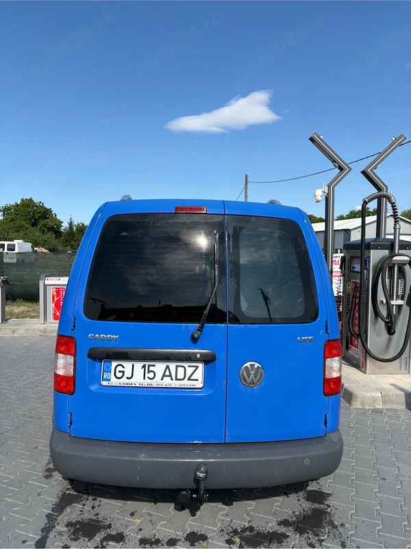 Vând Volkswagen Caddy Life
