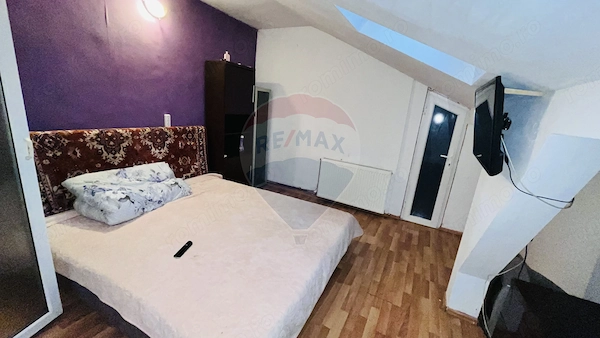 Apartament cu 3 camere de vânzare în zona Rogerius — fotografia 2