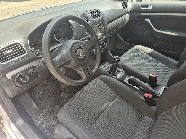 VOLKSWAGEN Golf 2011 — imagine 3