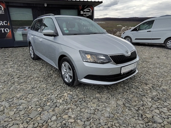 SKODA Fabia 2017 — imagine 3