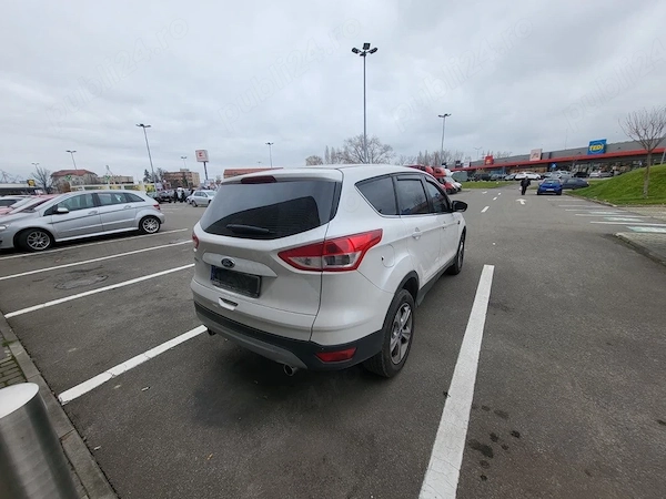 FORD Kuga 2015 — imagine 3