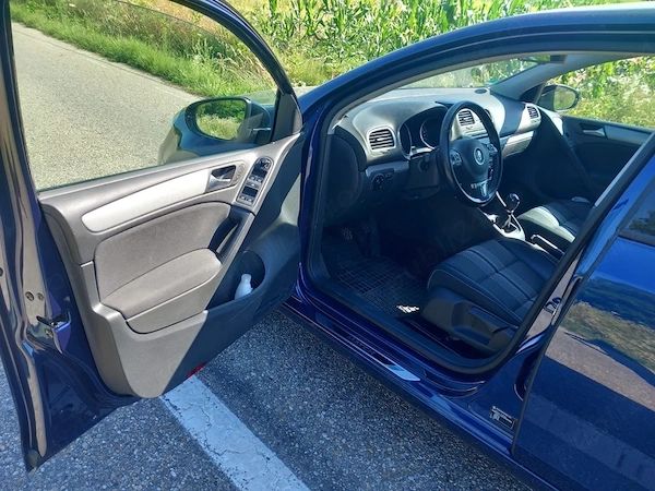 VOLKSWAGEN Golf 2012 — imagine 3