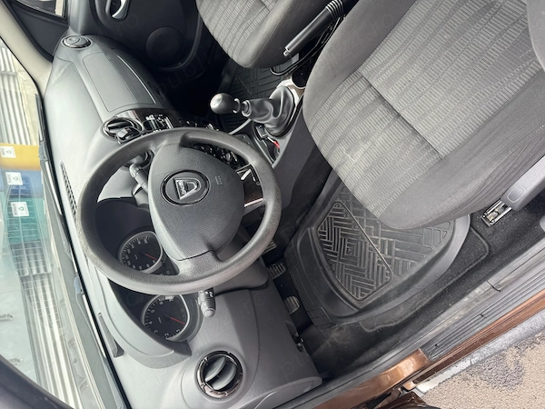 DACIA Duster 2010 — imagine 6