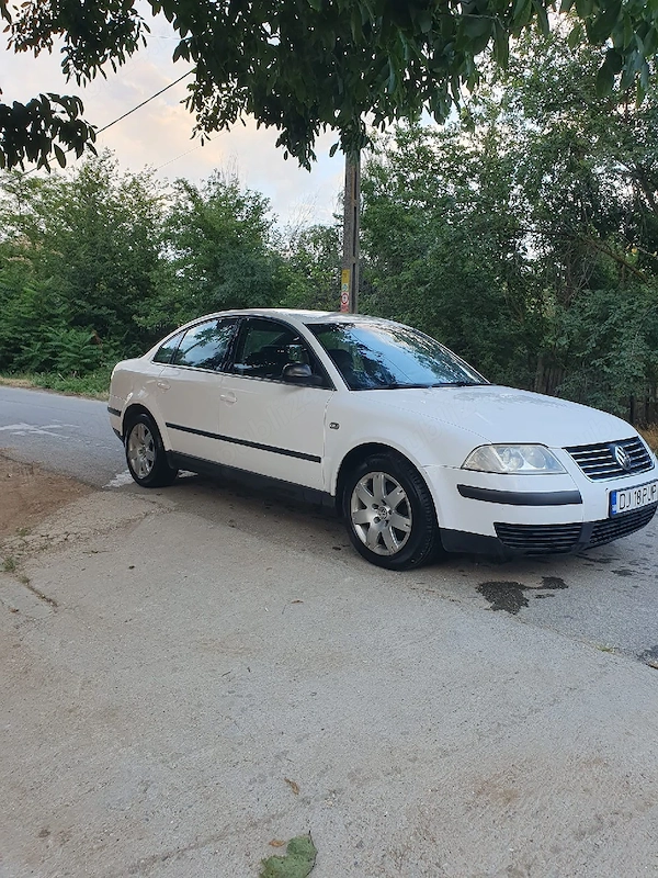 VOLKSWAGEN Passat 2001 — imagine 5