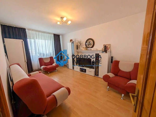 SABINEOR- 3 CAMERE DECOMANDAT ,CENTRALA GAZ — fotografia 1