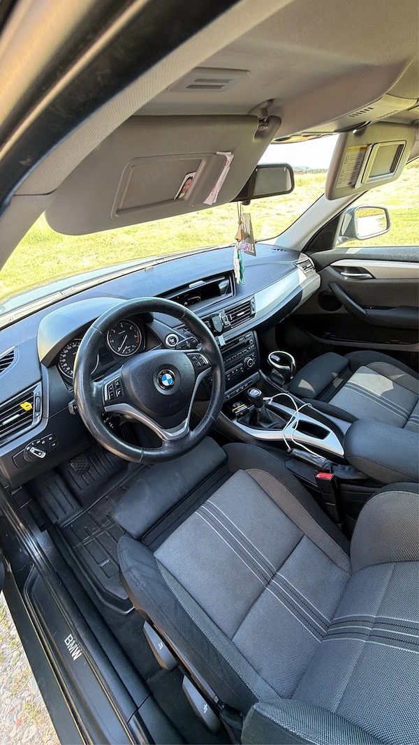 BMW iX1 2013 — imagine 2