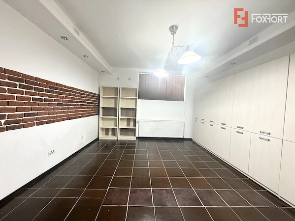 Apartament cu 2 camere + 47 mp teren in proprietate in Centrul Timisoarei — fotografia 1