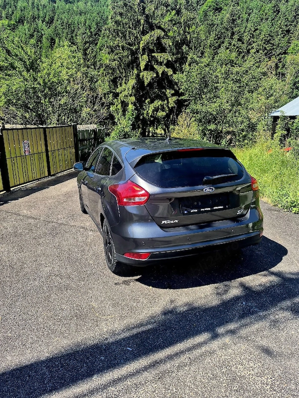 FORD Focus 2017 — imagine 5