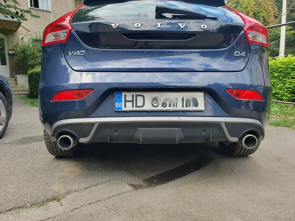 VOLVO V40 2014 — imagine 3