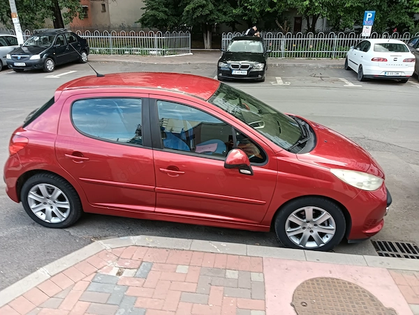PEUGEOT 207 2007 — imagine 4