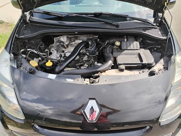 RENAULT Clio 2010 — imagine 9