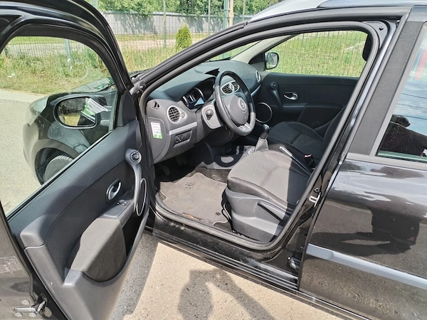 RENAULT Clio 2010 — imagine 6