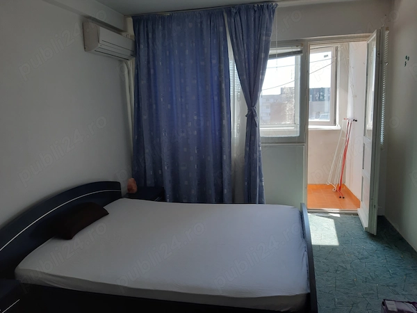 Vand apartament cu 3 camere, etaj 10 - ideal pentru investitie sau locuinta — fotografia 2