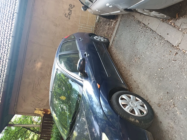 FORD Focus 2001 — imagine 2
