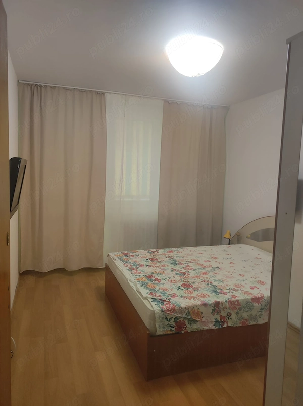 Vând Apartament 3 Camere, Strada Valea Călugărească Nr 4, Bl 5. 120 000 E — fotografia 3