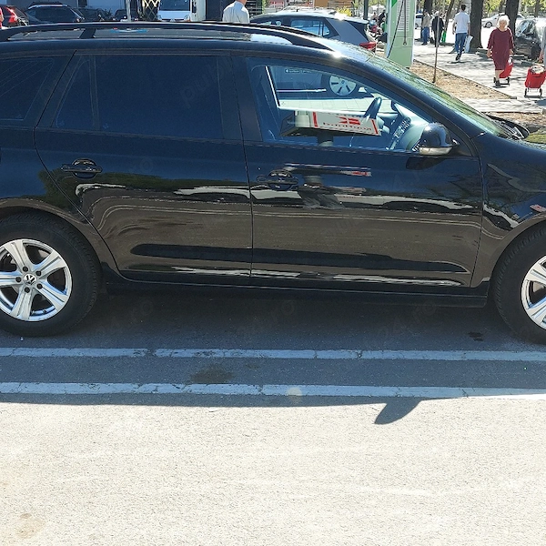 VOLKSWAGEN Golf 2011 — imagine 3