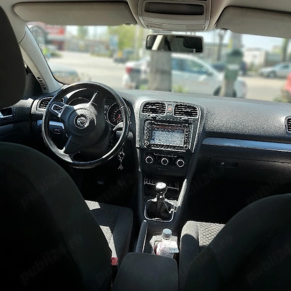 VOLKSWAGEN Golf 2011 — imagine 5