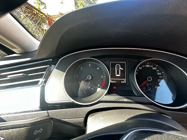 VOLKSWAGEN Passat 2015 — imagine 3