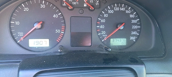 VOLKSWAGEN Passat 2000 — imagine 4
