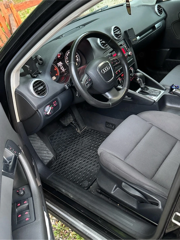 AUDI A3 2010 — imagine 5