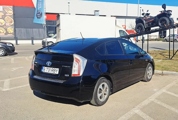 TOYOTA Prius 2013 — imagine 3