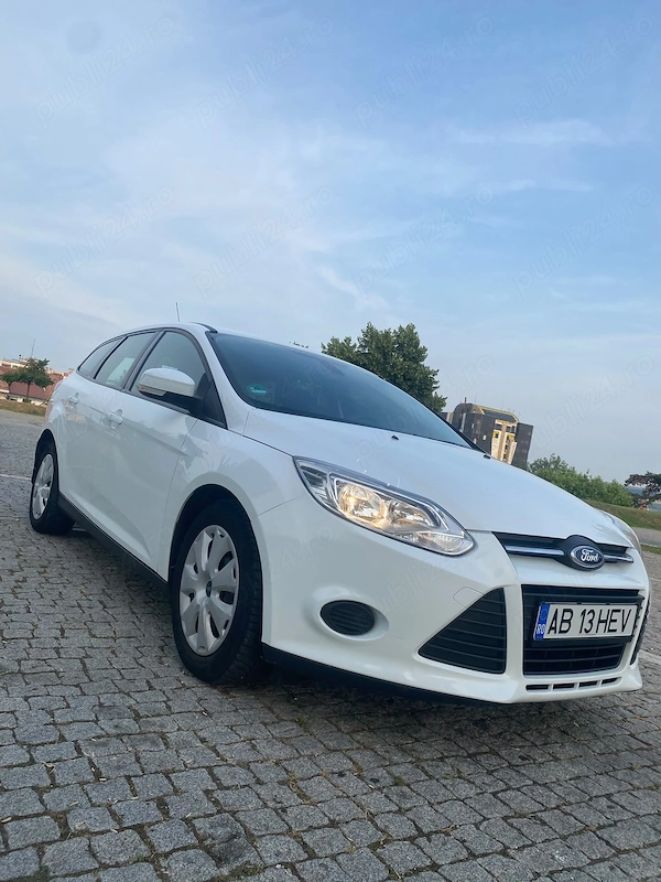 FORD Focus 2013 — imagine 7