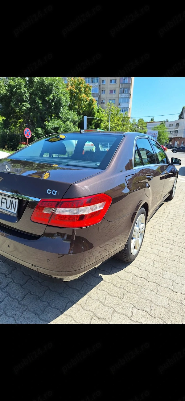 MERCEDES-BENZ E-Class 2012 — imagine 2